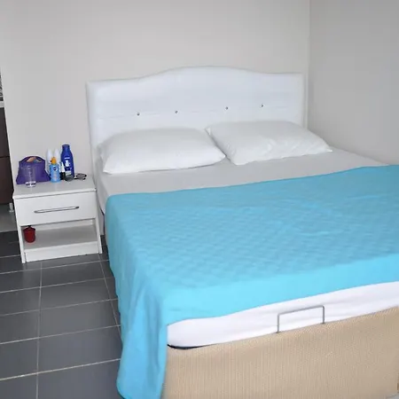 Apartment Mesut Apart