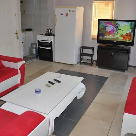 Apartment Mesut Apart